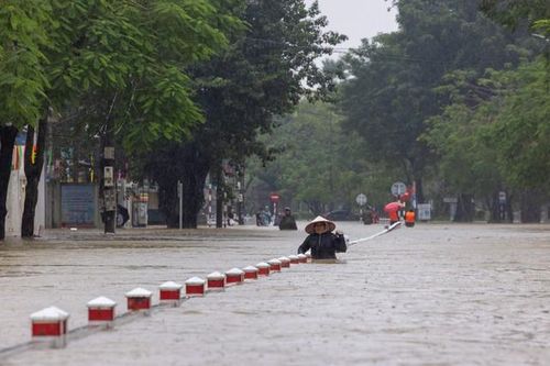 Thiên tai cực đoan gia tăng, chuyên gia cảnh báo quy luật mưa lũ đang đổi khác
