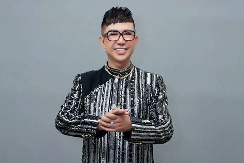 Ca sĩ Long Nhật háo hức với vai trò mới
