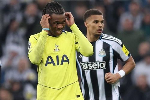 Tottenham không thắng 5 trận liên tiếp