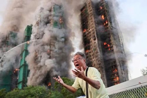 Gặp người đàn ông trong bức ảnh biểu tượng cháy thảm Hong Kong