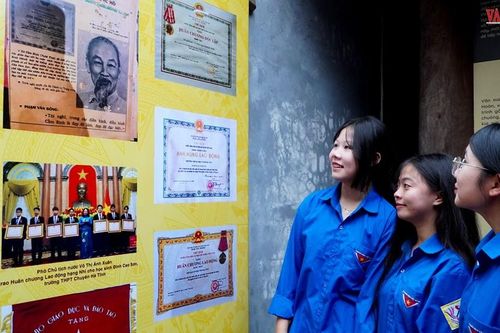 Triển lãm 'Văn Miếu - Quốc Tử Giám và Truyền thống giáo dục khoa bảng tỉnh Hà Tĩnh'