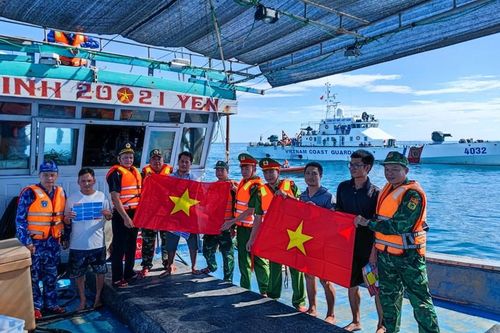 Vùng Cảnh sát biển 2 phối hợp thực hiện hiệu quả đợt cao điểm chống khai thác IUU