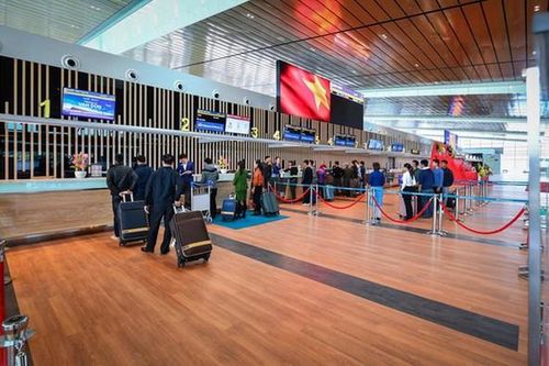 Bổ sung cửa khẩu quốc tế cho phép người nước ngoài xuất, nhập cảnh bằng thị thực điện tử
