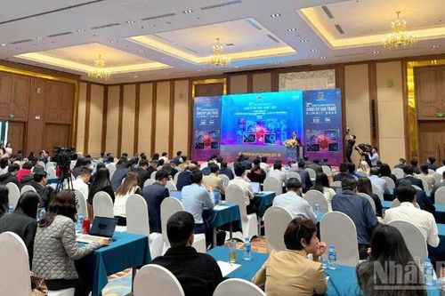 Diễn đàn Chuyển đổi số ngành công thương 2025: Định hình tầm nhìn chuyển đổi kép đến năm 2030
