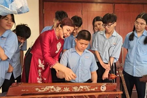 Thành phố Hồ Chí Minh: Khai mạc lễ hội 'Vượt sóng' dành cho người khuyết tật