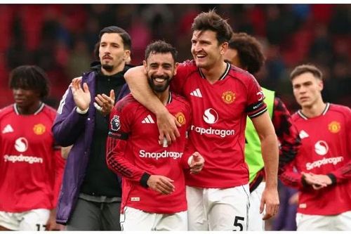 Man United buồn vui lẫn lộn trước trận quyết đấu West Ham