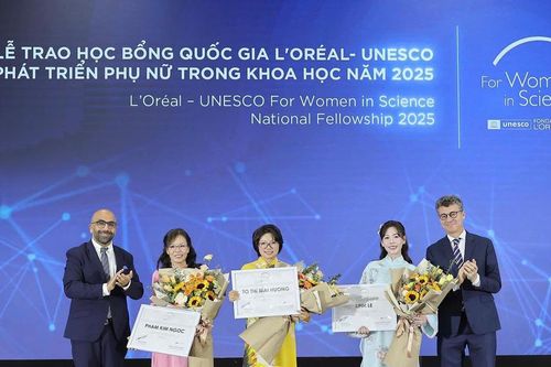 Ba gương mặt được trao học bổng quốc gia L'Oreál - UNESCO: Vì sự phát triển phụ nữ trong khoa học lần thứ 16