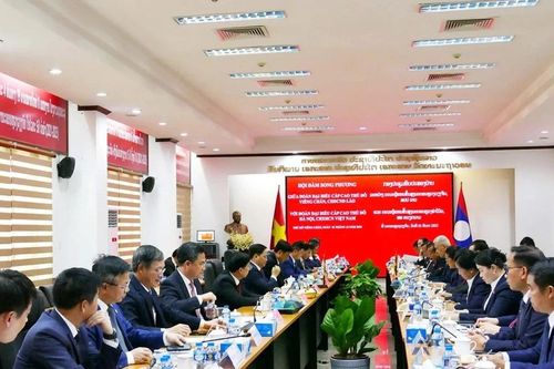Hà Nội và Vientiane tiếp tục hợp tác chặt chẽ, bền vững