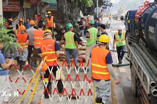 Hà Nội thu hồi rào chắn thi công một số công trình, dự án để giảm thiểu ùn tắc