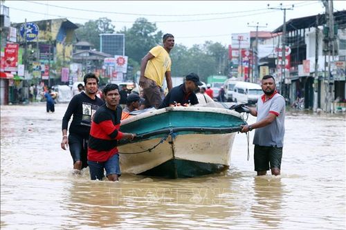 Người dân Sri Lanka oằn mình sau thảm họa bão lũ nghiêm trọng nhất nhiều thập kỷ