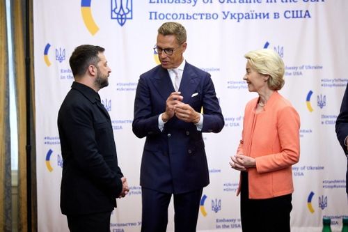 Châu Âu đánh mất vai trò trong giải quyết xung đột Nga - Ukraine?