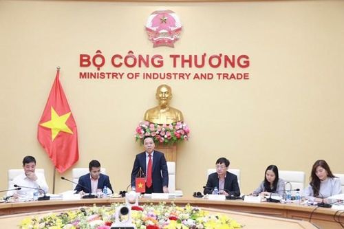 Việt Nam - EU rà soát tiến độ hợp tác chuyển dịch năng lượng bền vững