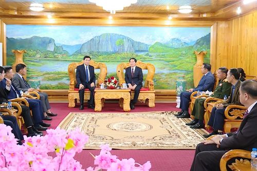 Tăng cường hợp tác Thanh Hóa - Hủa Phăn