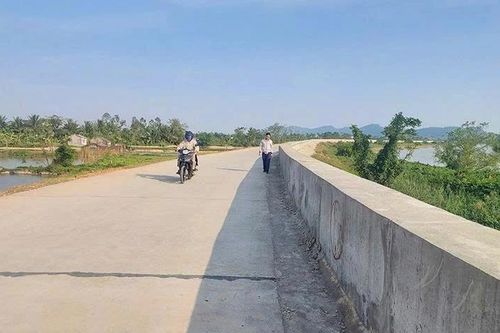 Nỗ lực hoàn thành tu bổ các điểm xung yếu trên hệ thống đê điều