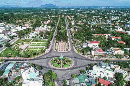 Chủ dự án lấn biển ở La Gi ký 335 hợp đồng bán đất khi chưa đủ điều kiện chuyển nhượng