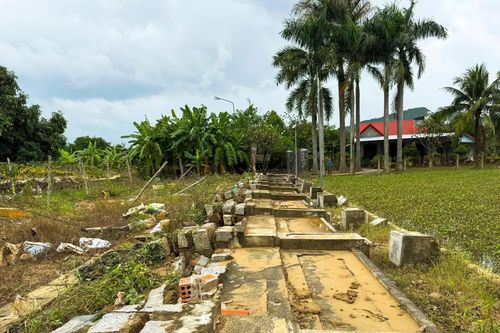 Khẩn trương khắc phục hư hại do thiên tai đối với 2 di tích quốc gia Miếu Trịnh Phong và Văn miếu Diên Khánh