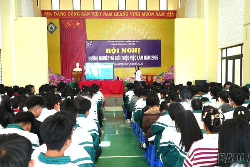 Phường Sa Pa: Gần 500 học sinh được định hướng nghề nghiệp