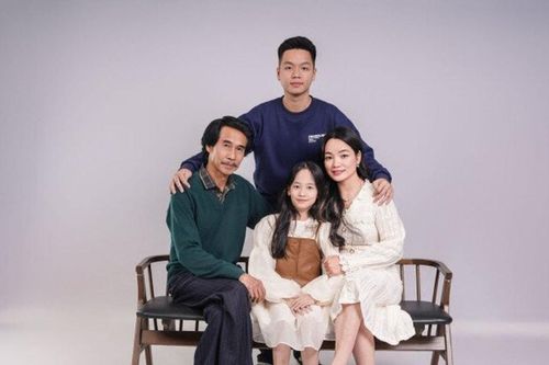NSƯT Phú Đôn U70: Viên mãn bên vợ trẻ, con trai 19 tuổi gây chú ý