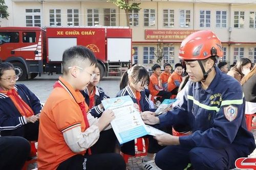 Phát huy tinh thần xung kích, sáng tạo của tuổi trẻ