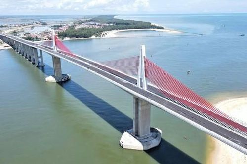 Huế: Cầu vượt biển Thuận An trễ hẹn thông xe do vướng hơn 1km mặt bằng
