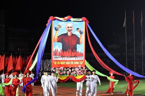 Mỗi học sinh phải biết chơi ít nhất một môn thể thao