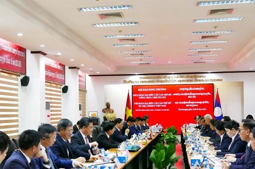 Hà Nội và Vientiane tiếp tục hợp tác chặt chẽ, bền vững