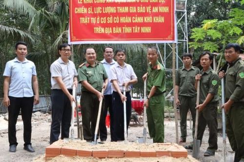 Công an tỉnh Tây Ninh xây dựng nhà tặng lực lượng bảo vệ ANTT cơ sở