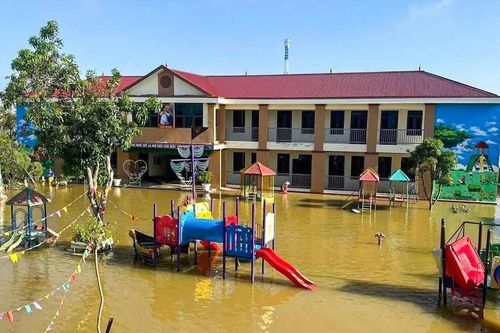 Hoàn thành sửa chữa trường lớp ở vùng lũ trước 10/12
