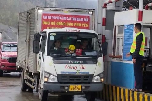 Lan tỏa tinh thần 'lá lành đùm lá rách'
