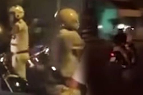 Sự thật đằng sau clip 'chọc lét CSGT khiến ngã xe', dân mạng phẫn nộ