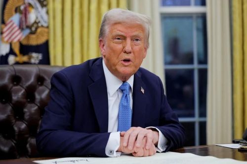 Ông Trump hủy tất cả lệnh ân xá, giảm án do ông Biden ký bằng bút ký tự động