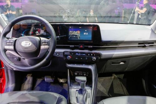 Giá lăn bánh Hyundai Accent giảm sốc, thấp chưa từng thấy, xứng danh sedan hạng B rẻ nhất, thậm chí chỉ ngang Kia Morning, Hyundai Grand i10