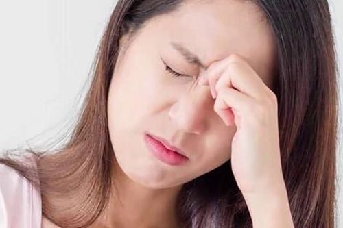 Biến chứng nguy hiểm ở mắt do viêm xoang