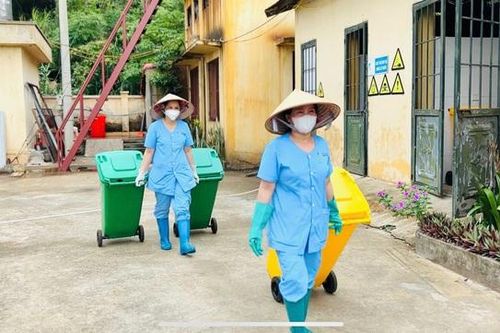 Cải thiện môi trường cơ sở y tế: Từ quản lý rác thải đến ý thức cộng đồng