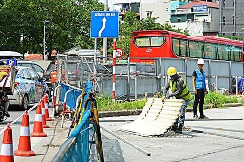 Những tuyến phố nào của Hà Nội sắp được 'hoàn trả lại mặt đường'?