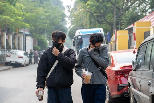 Ở Hà Nội 25 năm, chuyển đi trong 1 tuần vì ô nhiễm không thở nổi