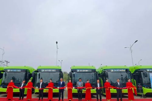 Hà Nội: thêm 9 tuyến xe buýt sử dụng năng lượng thuần điện