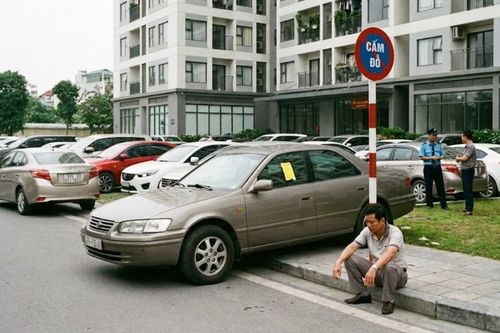 Mua nhà nhưng không có chỗ gửi ô tô: Trách nhiệm thuộc về ai?