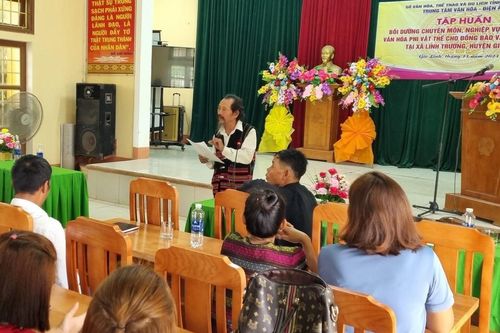 Giữ tiếng chiêng linh thiêng giữa đại ngàn Trường Sơn