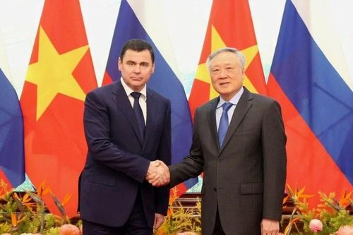 Phó Thủ tướng Nguyễn Hòa Bình tiếp Đoàn Cơ quan Công vụ, Nhân sự và Chống tham nhũng LB Nga