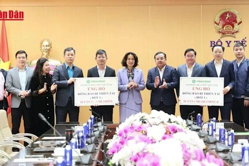 Không để dịch bệnh bùng phát sau lũ