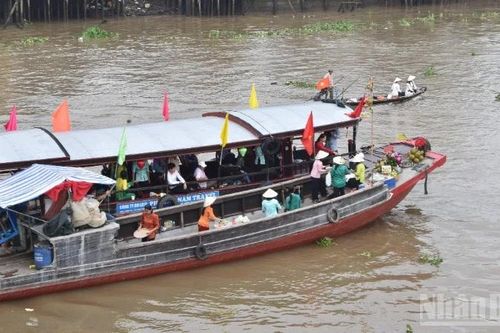 Đồng Tháp: Lên phương án bảo tồn chợ nổi Cái Bè để phục vụ du lịch
