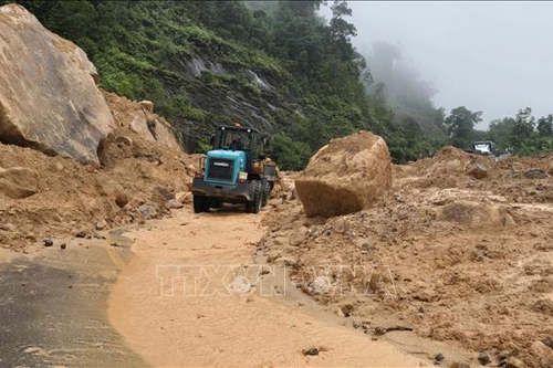 Các địa phương miền Trung khẩn trương ứng phó mưa lũ