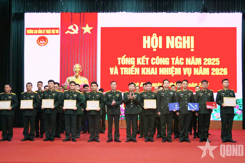 Góp phần xây dựng nguồn nhân lực cho ngành Cơ yếu tiến thẳng lên hiện đại