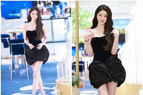 Vẻ đẹp tựa nữ thần của Jang Wonyoung (IVE) 'gây sốt'