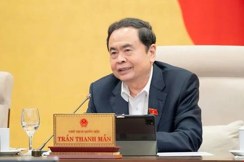 Tránh tình trạng thạc sĩ hay nghiên cứu sinh cứ 'vào được là ra được'
