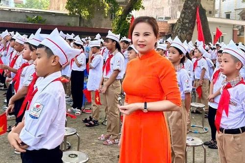 Quản lý HS bằng phương pháp tích cực: Hành trình kiến tạo môi trường học đường hạnh phúc