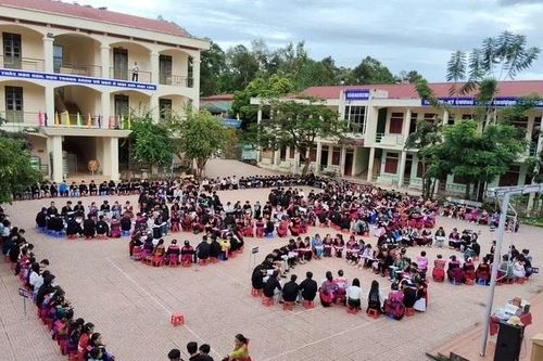 Trường PTDTNT THPT Tủa Chùa khẳng định vị thế điểm sáng giáo dục vùng cao