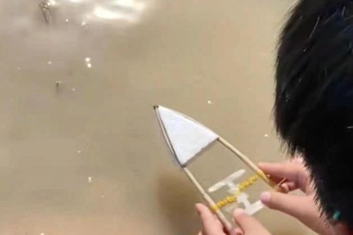 Nam sinh đuối nước nghi do chơi trò 'hot' trên mạng xã hội