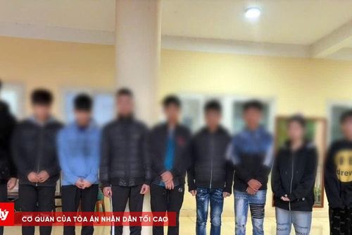Hai anh em bị nhóm thanh niên vô cớ đuổi chém gây thương tích